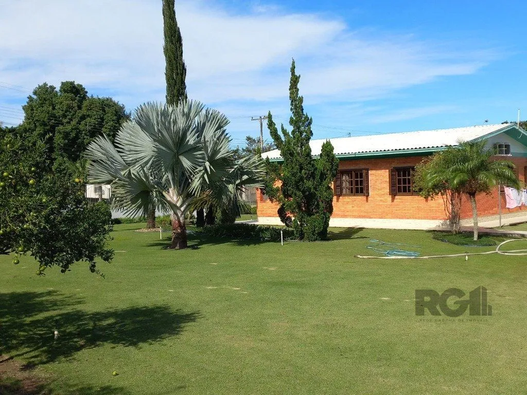 Imagem Casa 161m² - 2 dormitórios, 4 vagas no bairro Santo Onofre em Viamão