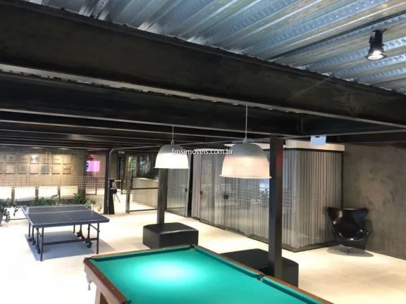 Imagem Galpão comercial para locação na Vila Leopoldina, São Paulo-SP: 2.500m², 6 banheiros, 12 vagas de garagem!