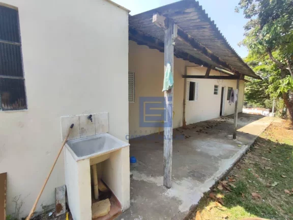 Imagem Casa com 2 dormitórios para alugar por R$ 1.200,00/mês - Bela Vista - Socorro/SP