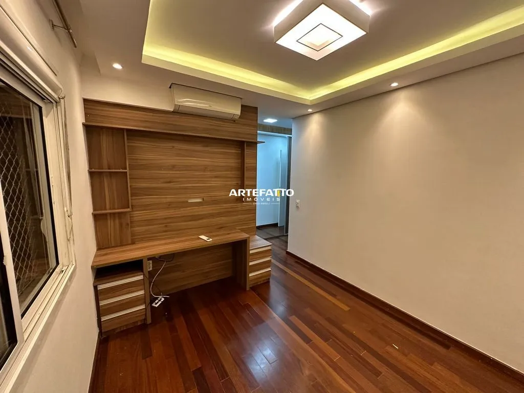 Imagem Lindo Apartamento Reformado110m2 com 3 suites e 2 vagas