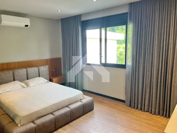 Imagem Casa de Condomínio em Caiapia - Cotia