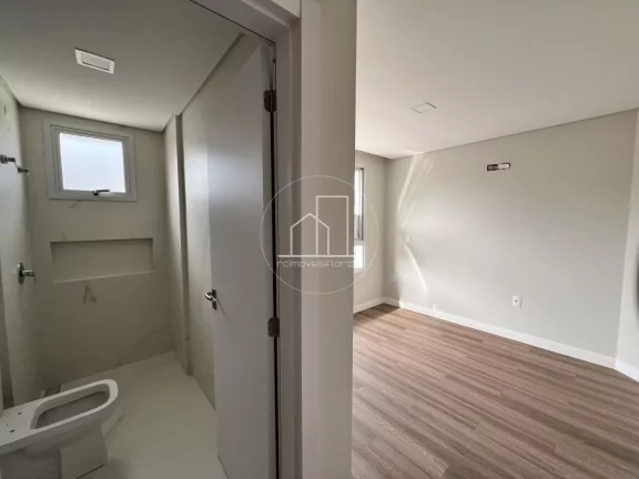 Imagem Apartamento para Venda em Florianópolis / SC no bairro Ingleses do Rio Vermelho