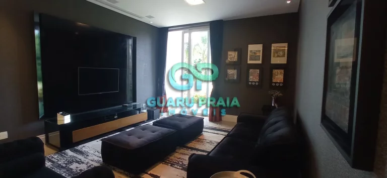Imagem Casa de Altíssimo padrão em condomínio fechado