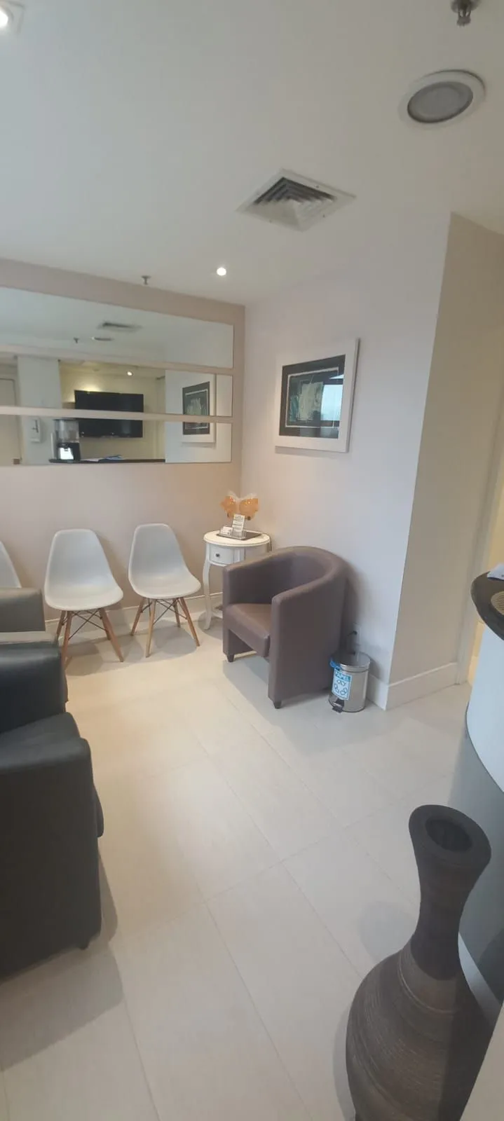 Imagem Sala / Conjunto comercial a venda no bairro Moinhos de Vento em Porto Alegre