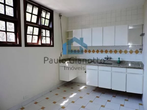 Imagem Casa de Alto Padrão, Venda ou Locação, Granja Viana!
