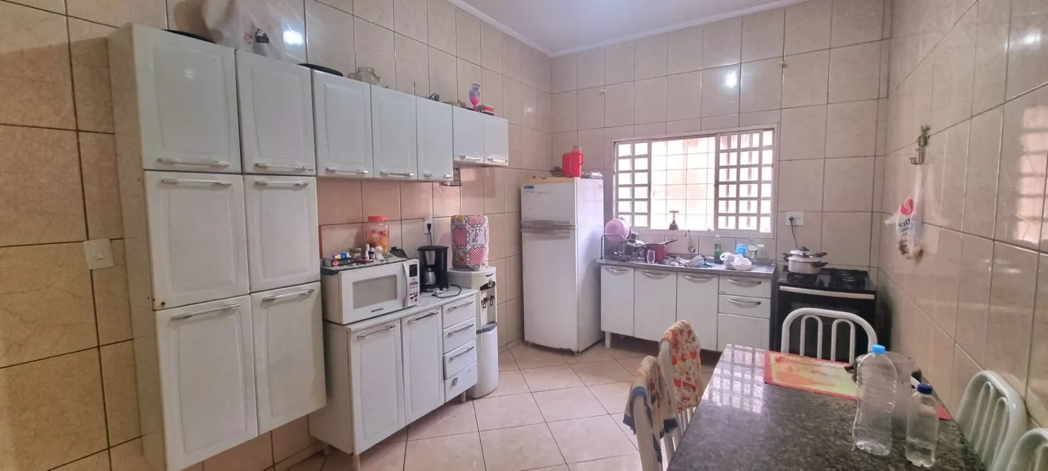 Imagem Casa à venda 3 Quartos, 1 Suite, 2 Vagas, 175M², Santa Terezinha, Aparecida - SP