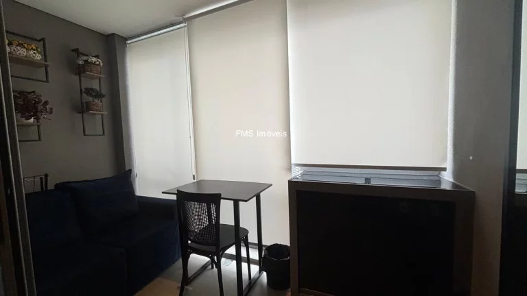 Imagem Apartamento de alto padrão para locação em Pinheiros, São Paulo-SP: 1 quarto, 1 sala, 1 banheiro, 24,50 m² de área.