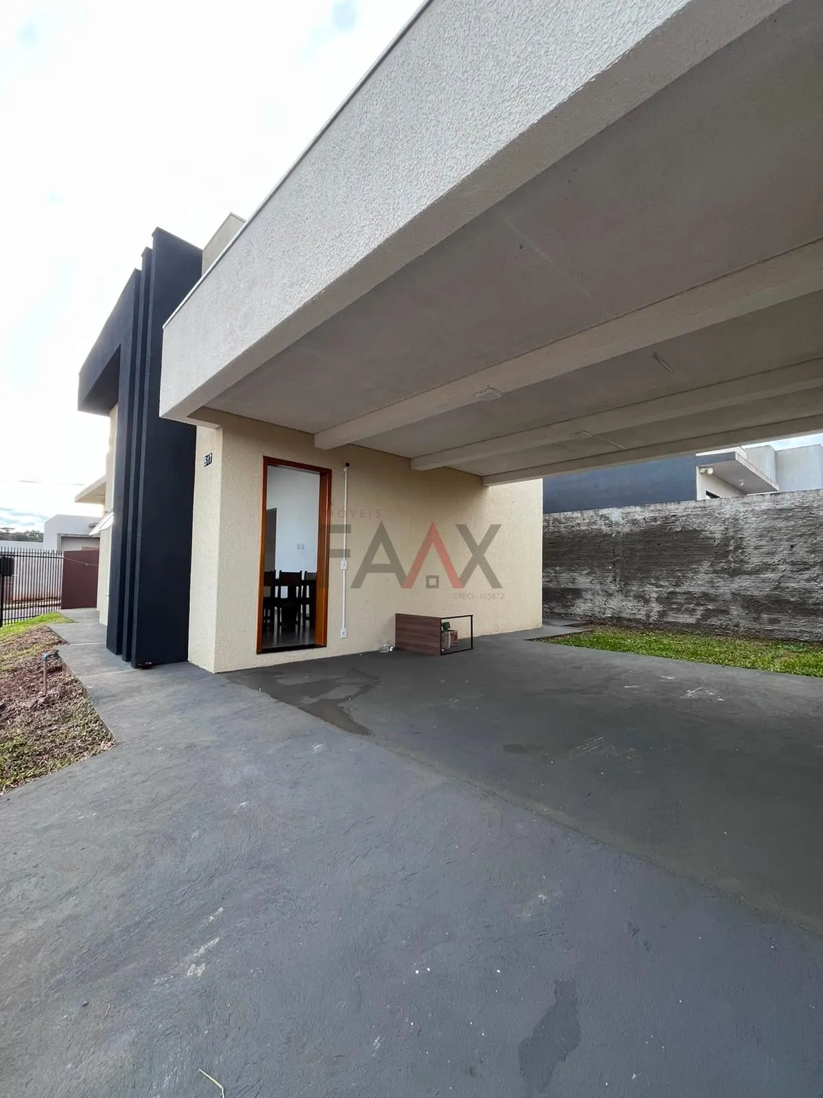Imagem Casa disponível para Venda de esquina com 97,98m² no Loteamento João Gelinski.
