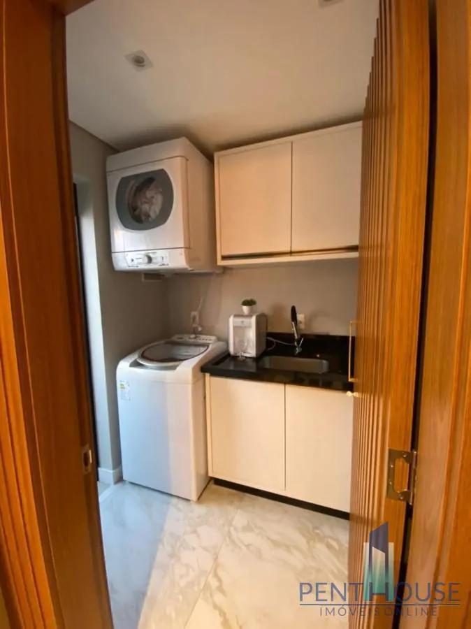Imagem Apartamento Zona Central para Venda em Balneário Camboriú, BARRA SUL, 4 dormitórios, 2 suítes, 3 banheiros, 3 vagas