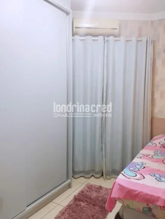 Imagem Sobrado Casa à venda, Jardim San Fernando/ Izidro/ Vale Verde com 03 quartos sendo 01 suite. Londrina, PR - Região Leste
