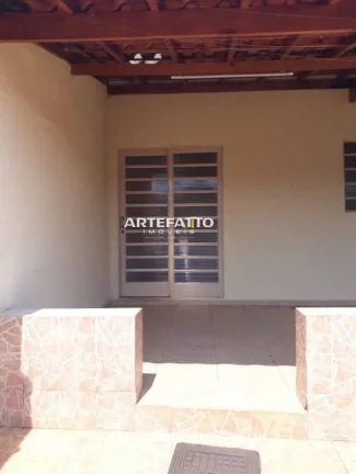 Imagem Vende-se Casa com Edícula no Bairro São Joaquim