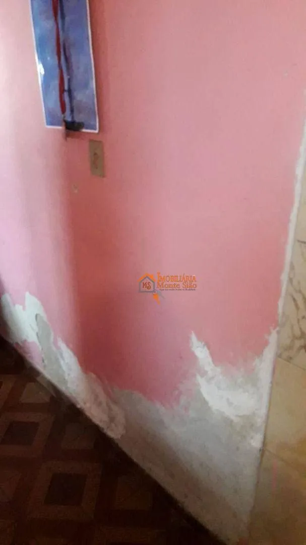 Imagem Sobrado com 3 dormitórios à venda, 180 m² por R$ 480.000,00 - Jardim Paraventi - Guarulhos/SP