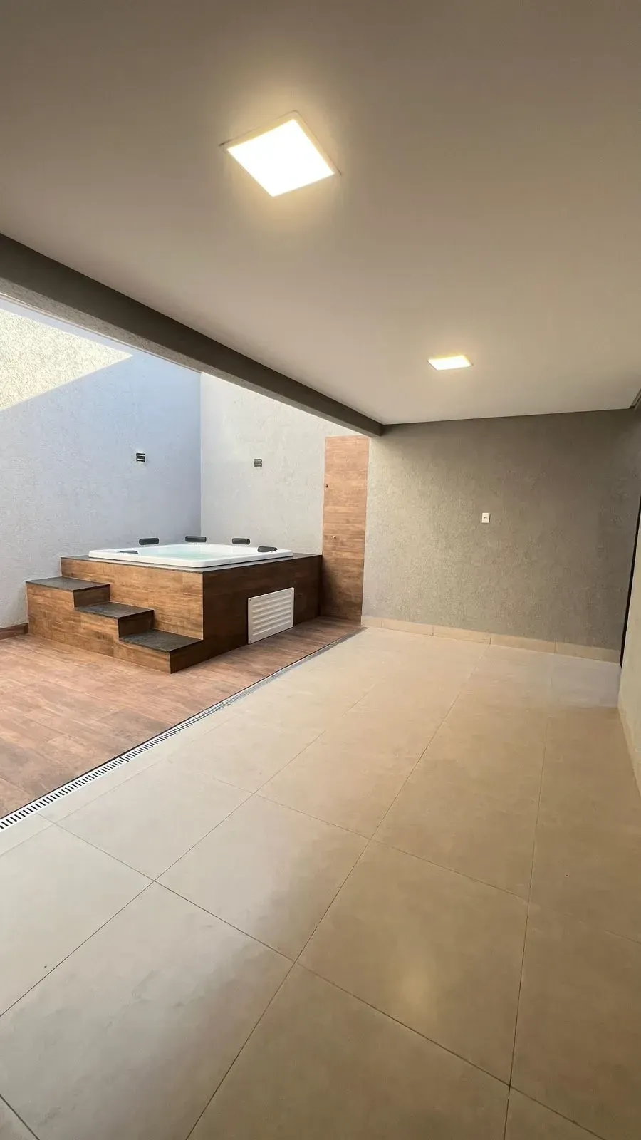 Foto do imóvel Casa com 3 Quartos à Venda, 134 m² em Cardoso Continuação - Aparecida de Goiânia