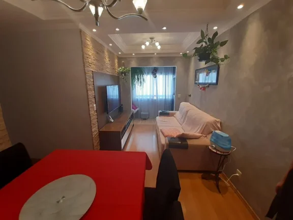 Imagem Apartamento à venda em Cotia-SP, 2 quartos, 1 banheiro, 1 vaga, 54m² no Jardim Central!