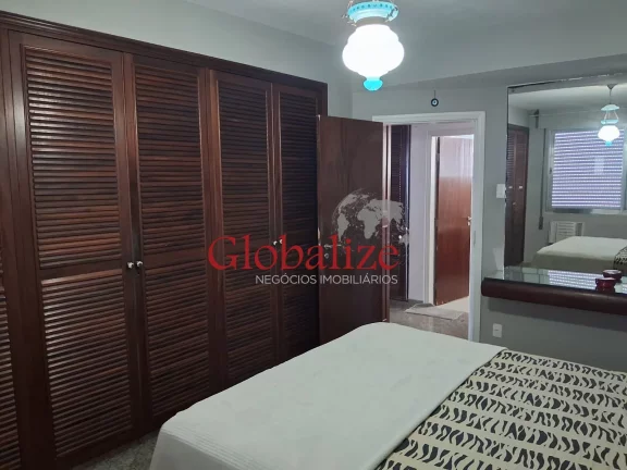 Imagem Lindo apartamento confortável de frente para a praia no bairro do José Menino em Santos-SP (próximo a divisa com São Vicente) por R$ 1.600.000,00