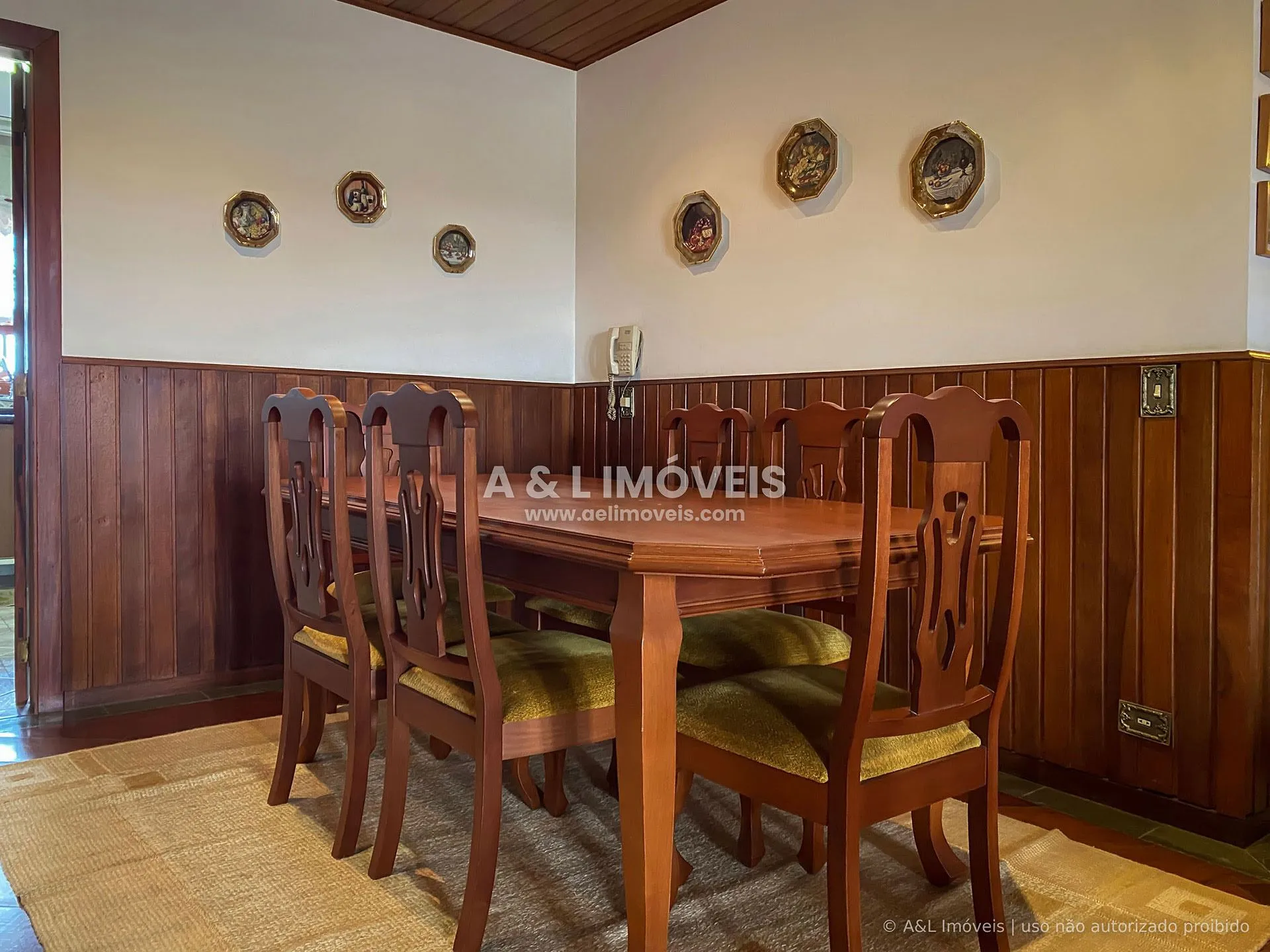 Imagem Cobertura à venda na Vila Everest com 229 m² e 2 suítes