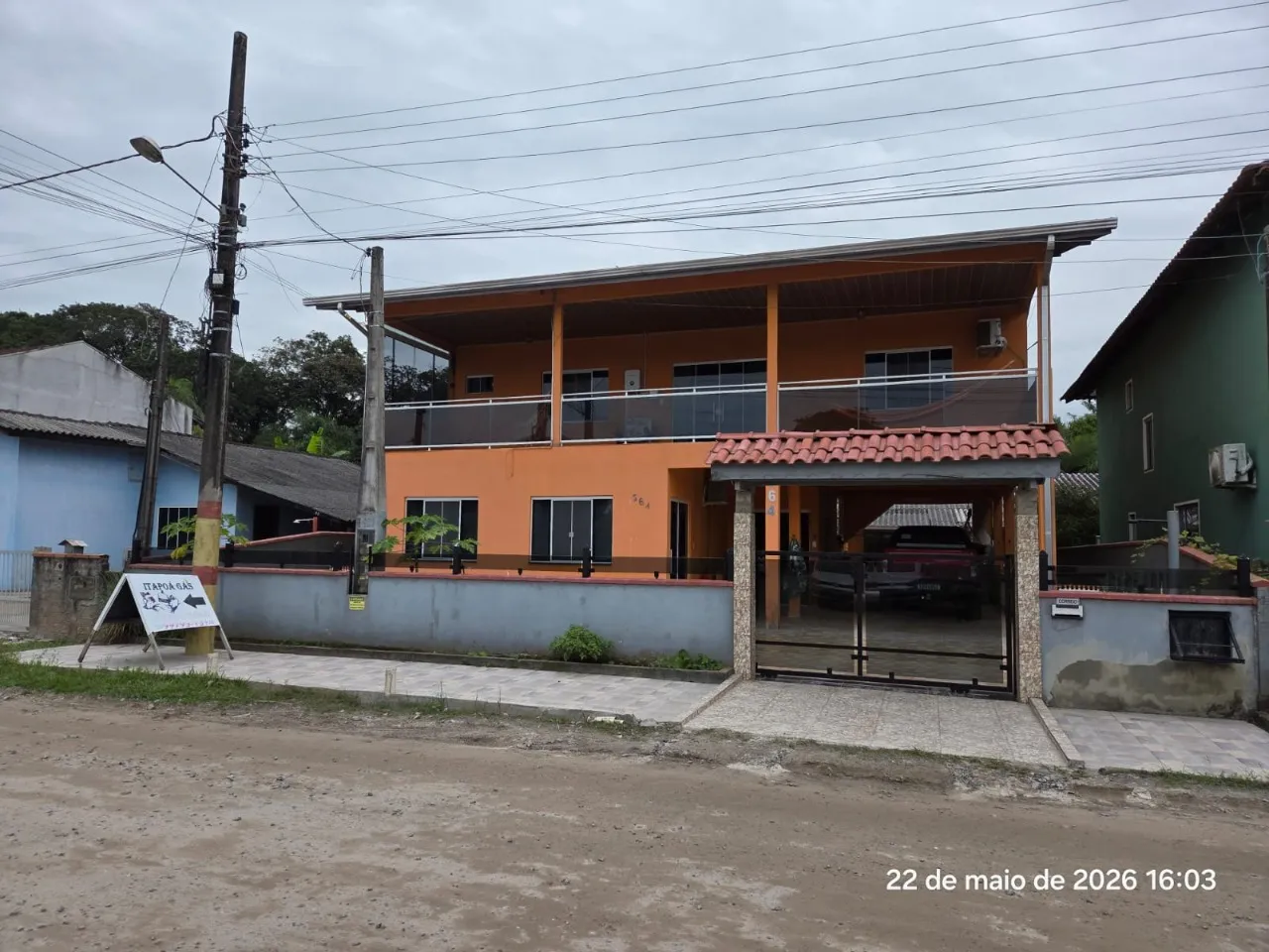 Imagem Excelente Sobrado com Piscina no Centro de Itapoá - Espaço, Conforto e Potencial de Renda!

Ótima...