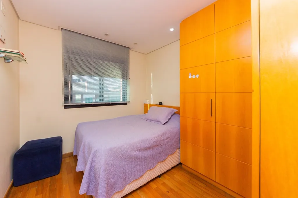 Imagem Apartamento à venda em São Paulo, Campo Belo, com 4 quartos, 242m2
