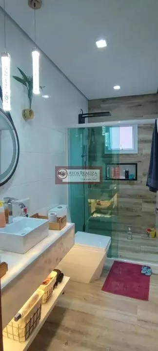 Imagem Venda Sobrado em Jardim Guanhembu - 3 Dormitórios, R$350k