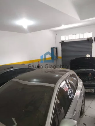 Imagem Prédio à venda com 04 casas e salão comercial em Cotia