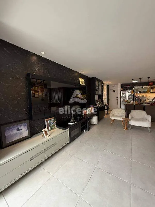 Imagem Apartamento à venda com 2 quartos , 110m² em Campinas São José