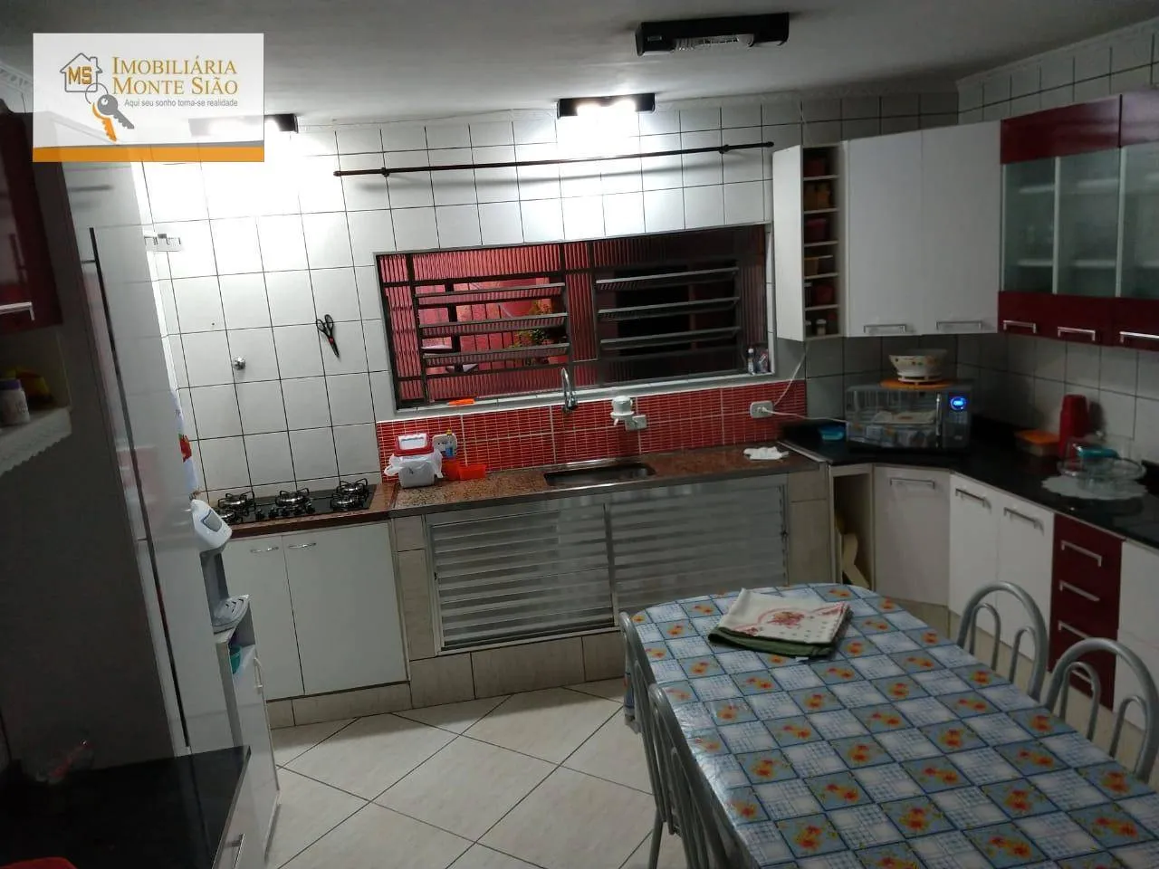 Imagem Sobrado com 3 dormitórios à venda, 260 m² por R$ 850.000,00 - Vila Bremen - Guarulhos/SP
