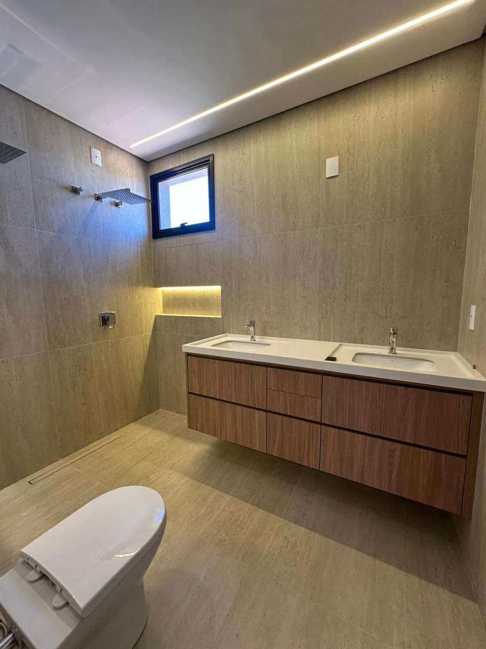 Imagem Casa à venda em Franca, Parque Universitário, com 3 quartos, 240m2