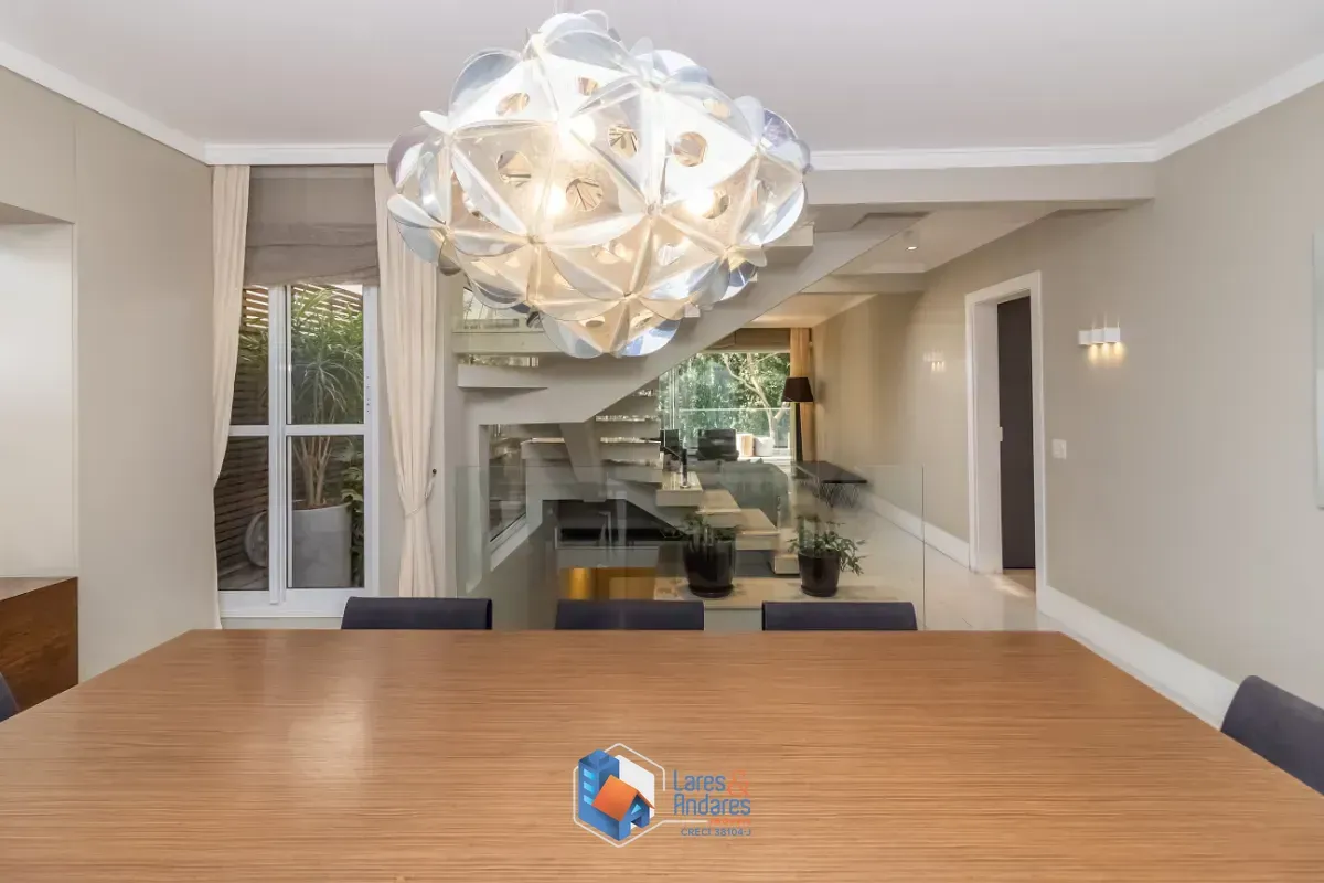 Imagem Casa no condomínio Condomínio Reserva Nova Cantareira para venda com 4 quartos, sendo 4 suítes, 313m²