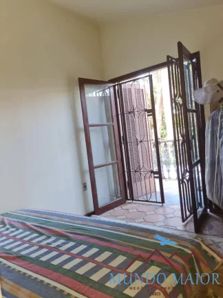 Imagem Casa com 4 Quartos e 4 banheiros à Venda, 1000 m por R$ 2.500.000