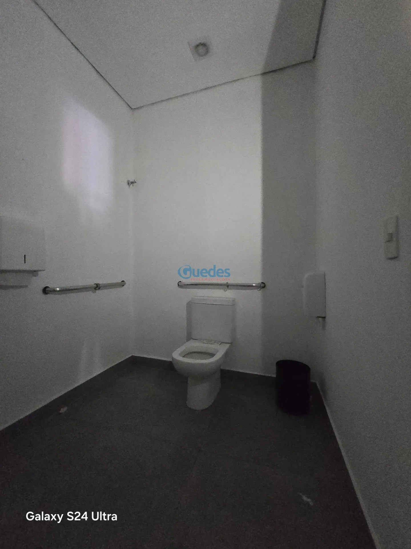 Imagem Loja/Salão na Lapa-SP, 200m², 2 Banheiros, Venda e Locação