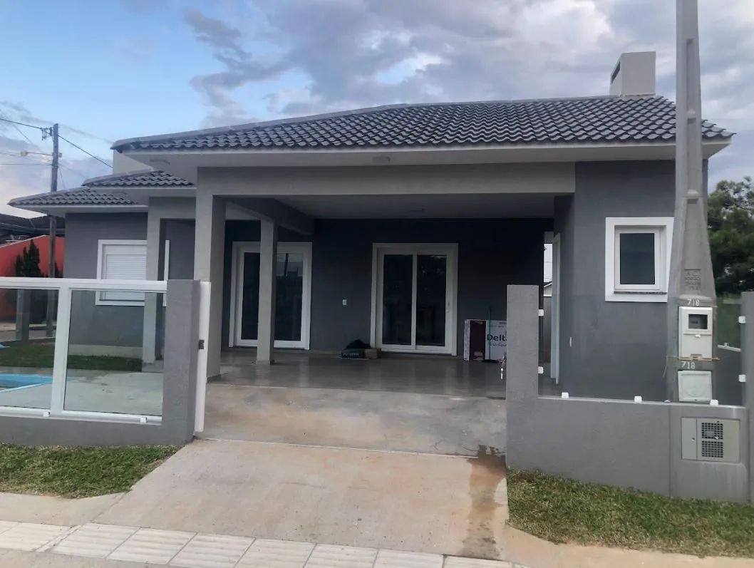 Imagem Casa à venda em Arroio do Sal, Jardim Raiante, com 4 quartos, 115,92m2