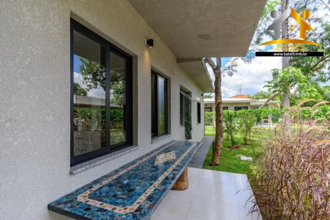 Imagem Casa à venda no condomínio Vila dos Jacarandás na Granja Viana - Batelli Imóveis
