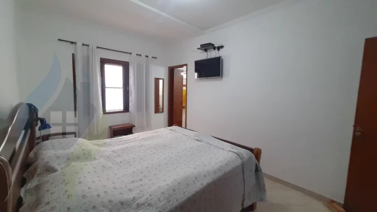 Imagem Casa de 2 dormitórios sendo 1 suíte, 3 banheiros, 3 vagas, com 240m² no Rudge Ramos, São Bernardo do Campo