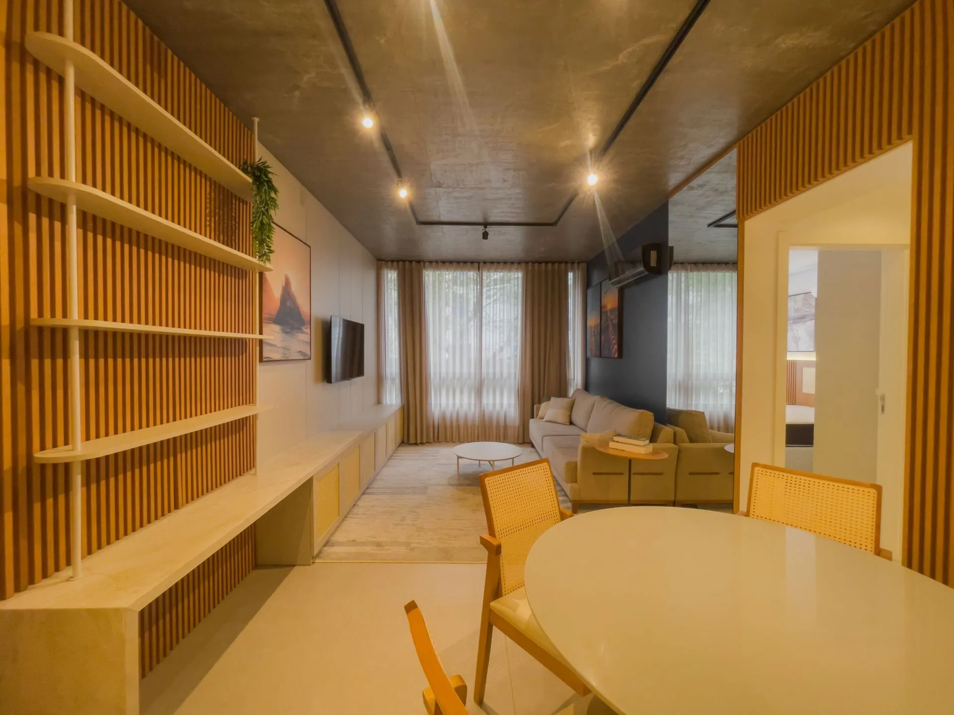 Imagem Apartamento à venda em Torres, Centro, com 2 quartos, 73.76m2