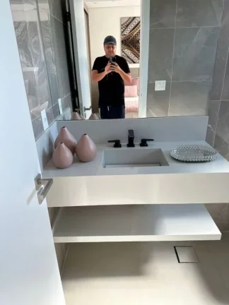 Imagem EXCELENTE CASA EM BERTIOGA!!! 6 SUÍTES E 4 VAGAS!