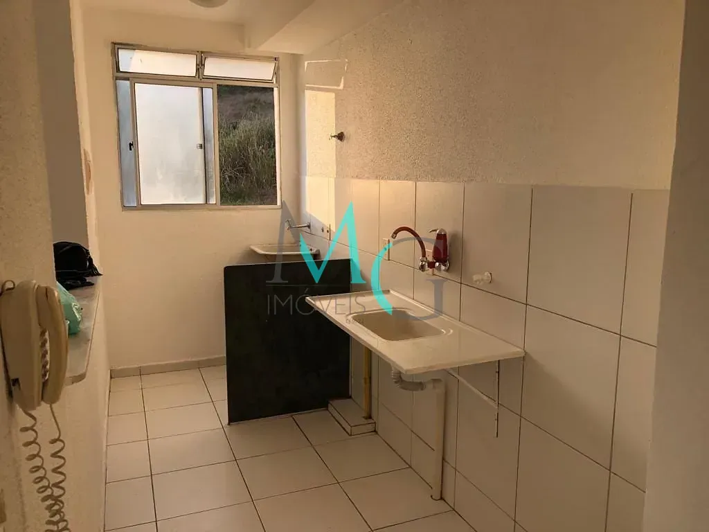 Imagem Apartamento com 2 dormitórios à venda, 50 m² por R$ 160.000,00 - Campo Grande - Rio de Janeiro/RJ