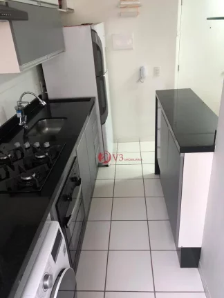 Imagem Apartamento com 2 dorms, sala, cozinha vaga enfrente ao pq do carmo