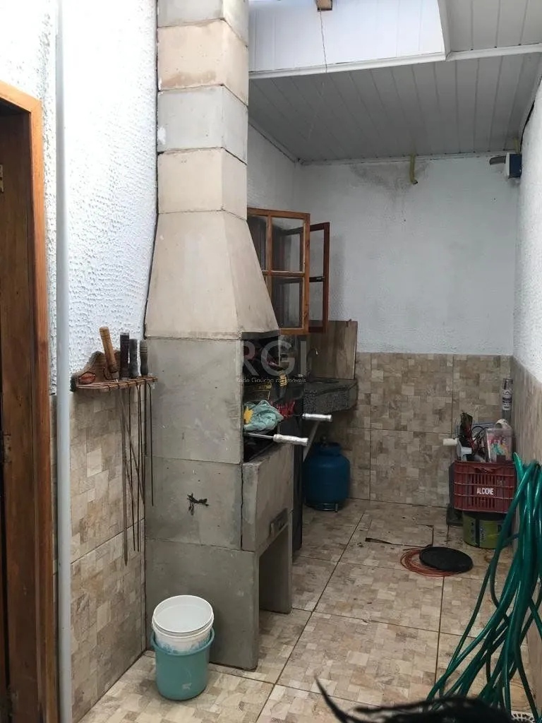 Imagem Casa no Bairro Restinga - 3 Dormitórios