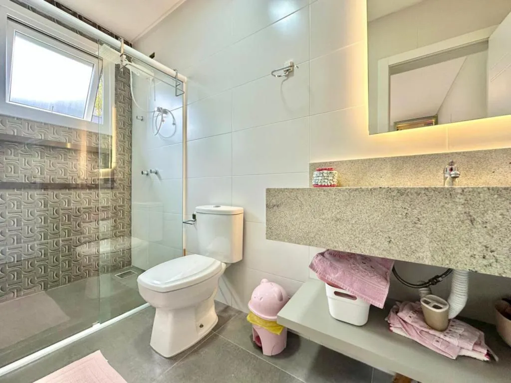 Imagem Casa em Condominio 3 Dormitórios - Bairro Dubai