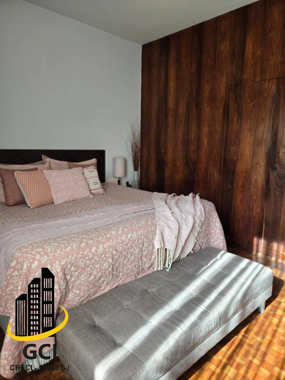 Imagem Apartamento com 2 Quartos à venda, 122m² - Campos Elíseos