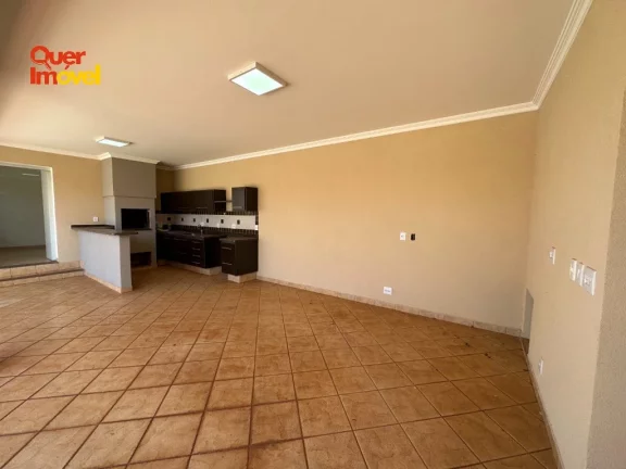 Imagem Oportunidade Imperdível de Casa à Venda no Jardim Antártica, Ribeirão Preto-SP! 5 quartos, 3 suítes, 3 salas, 4 banheiros, 5 vagas de garagem e 324,00 m² de área. Permuta e Financiamento. Quer Imóvel Negócios Imobiliários.