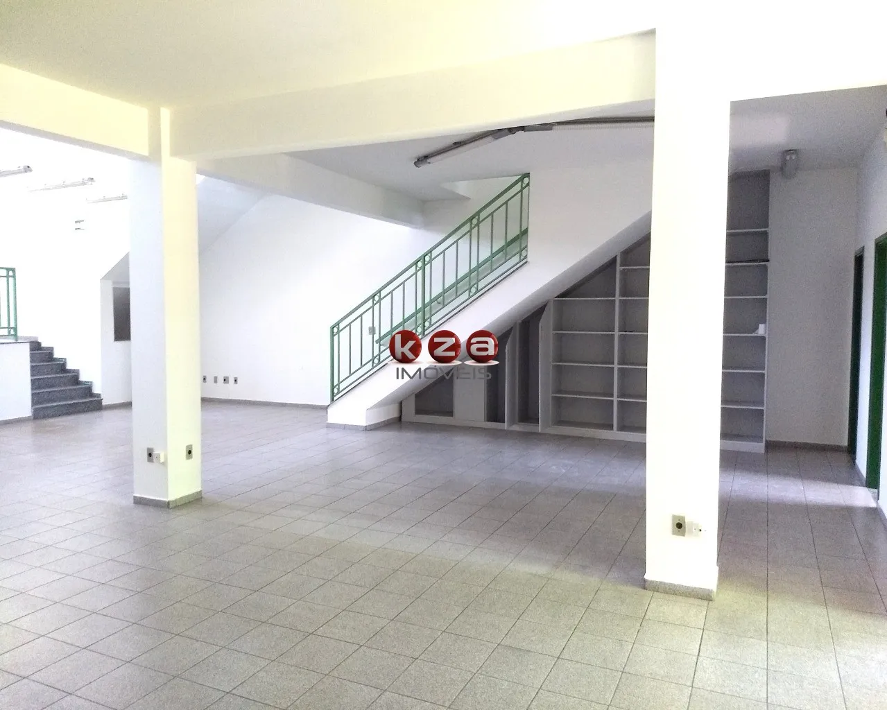 Imagem Prédio Comercial de 257m² com 6 banheiros à venda na Vila Nova Valinhos, Valinhos-SP.
