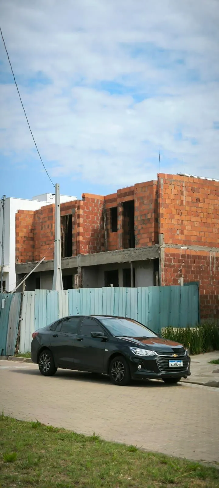 Imagem Casa em Condomínio à venda, bairro Campo Novo, 3 quartos (1 suite), 3 banheiros, 1 vaga