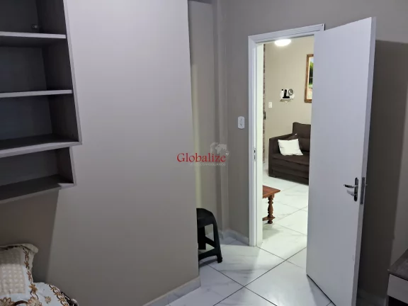 Imagem Belíssimo apartamento de 2 dormitórios em Santos no José Menino na avenida da praia à venda por R$ 480.000,00