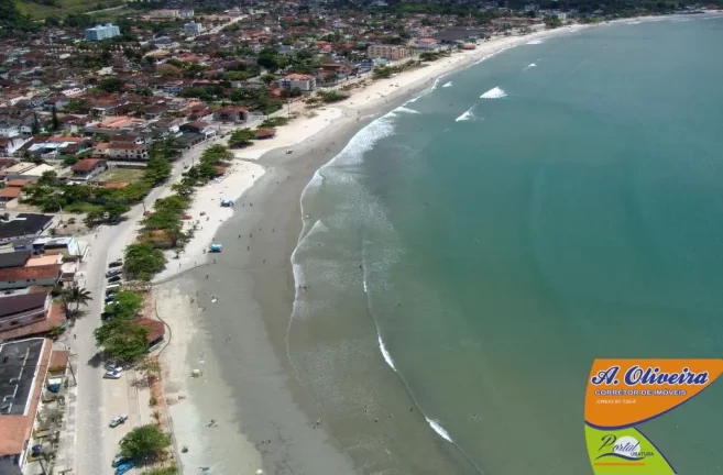 Imagem Casa mais 05 kitnets - de frente para o mar