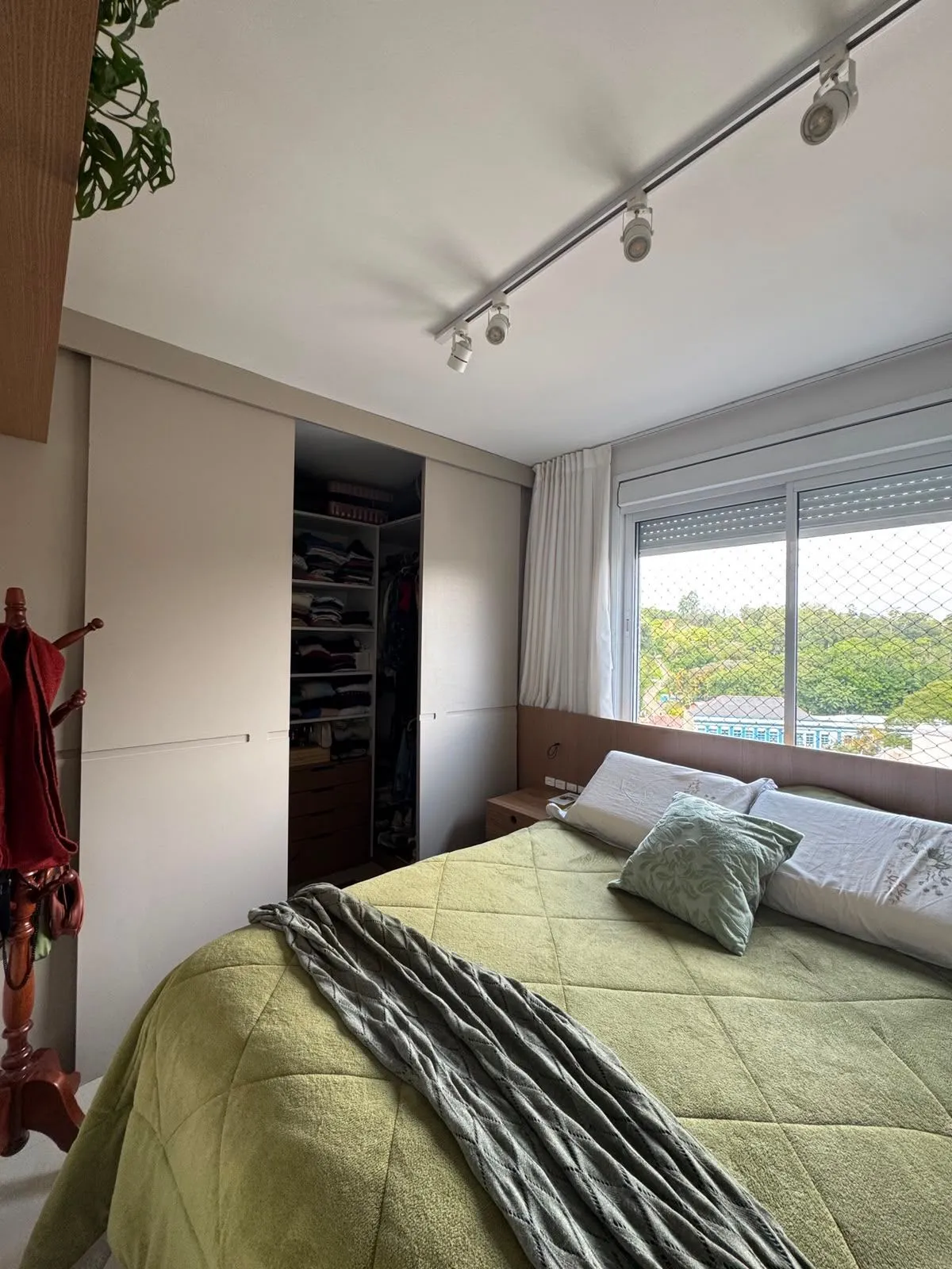 Imagem Apartamento 2 dormitórios com vaga no Menino Deus