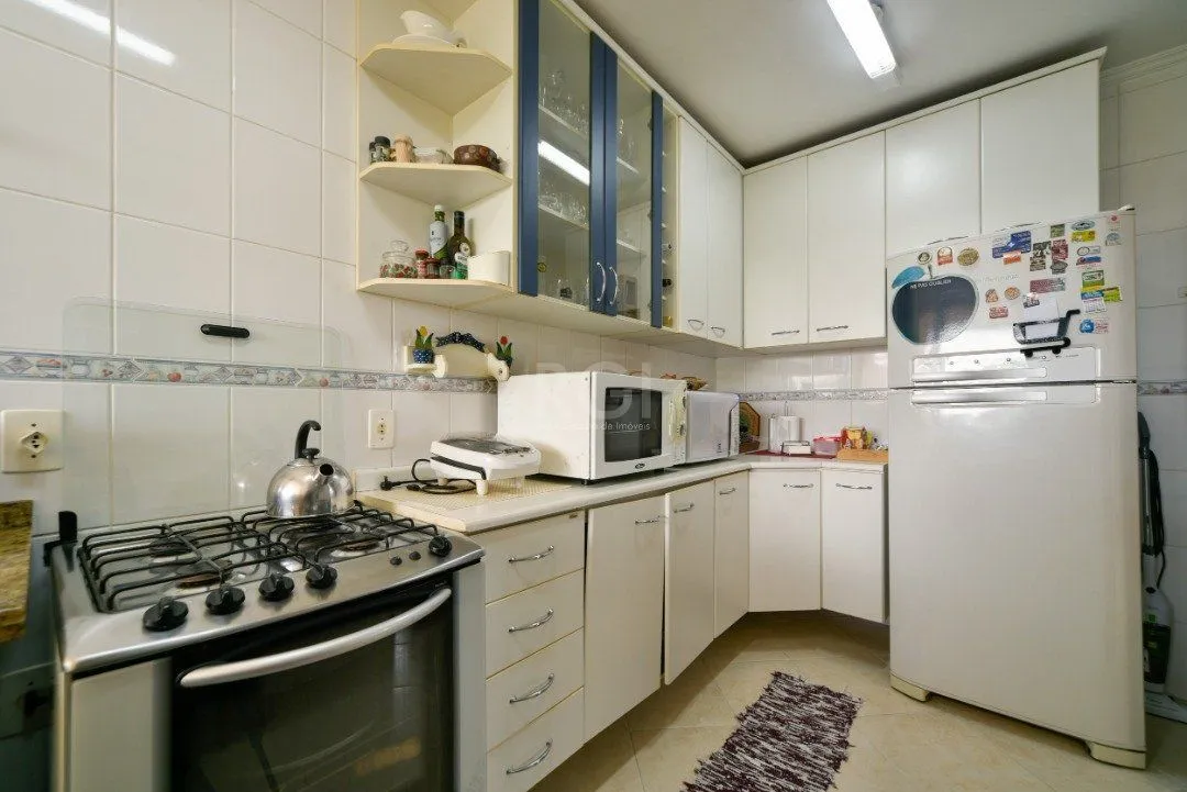 Imagem Casa Condominio para Venda - 240m², 3 dormitórios, sendo 1 suites, 3 vagas - Tristeza