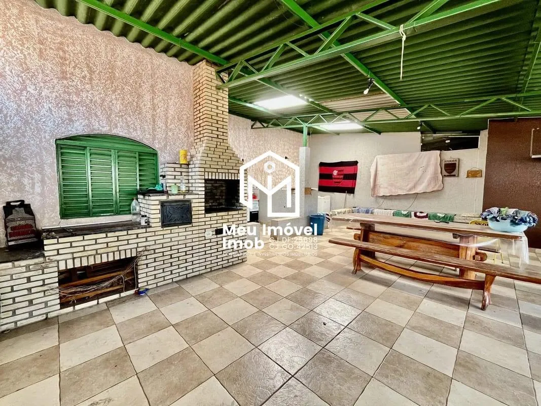 Imagem Casa 3 Quartos 2 Suítes 4 Vagas 360m² Taguatinga Norte/DF