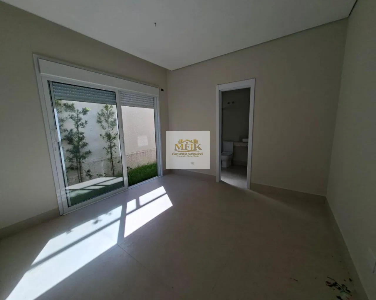 Imagem CASA COM 3 SUITES A VENDA NO ATAMI
