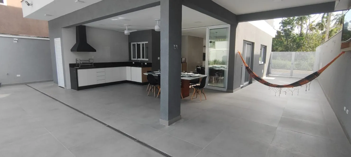 Imagem Casa à venda 3 Quartos, 3 Suites, 5 Vagas, 384M², Praia da Mococa, Caraguatatuba - SP | Condomínio Mar Verde - Praia da Mococa